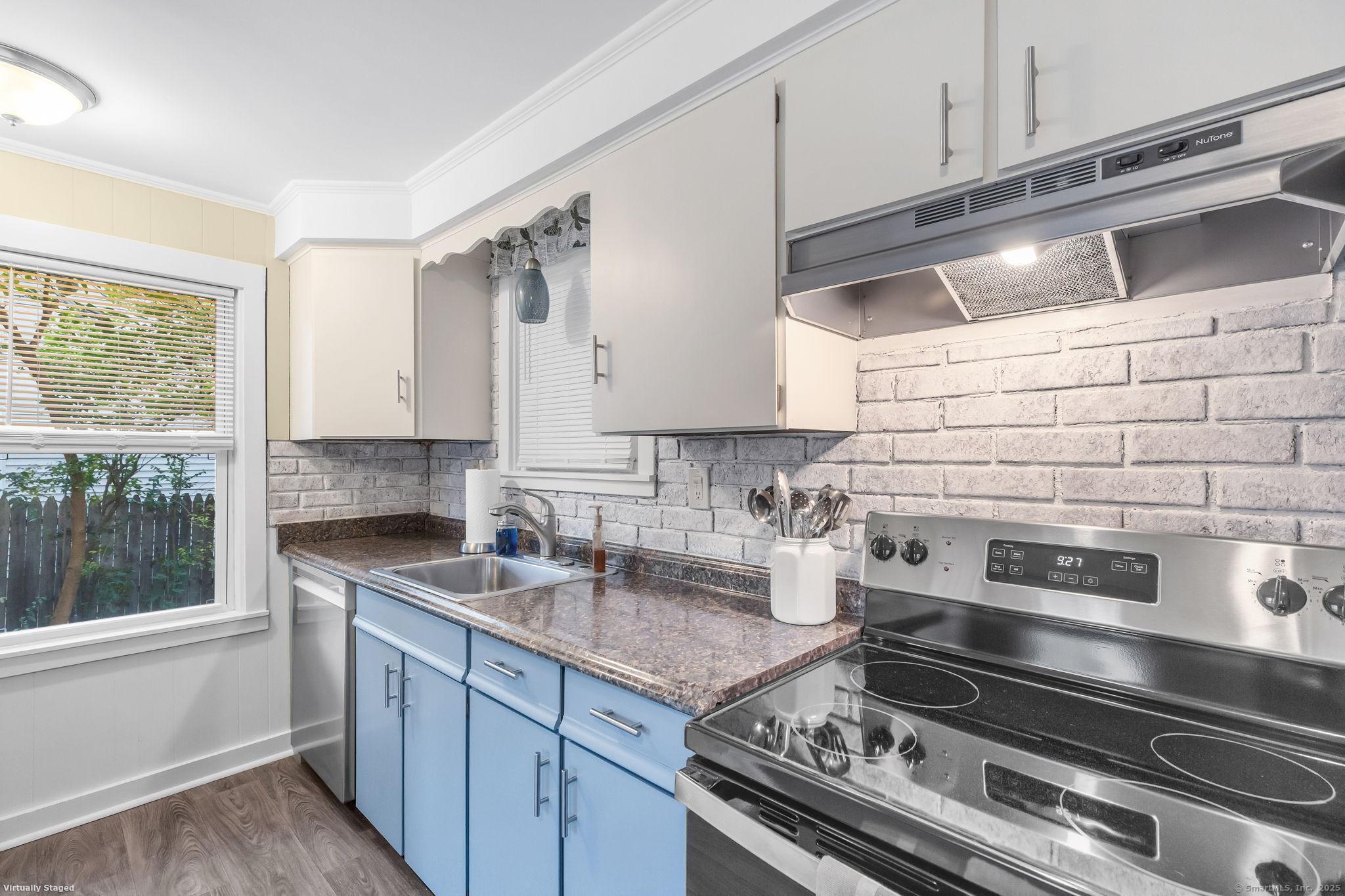 18 Central Street Enfield CT 06082