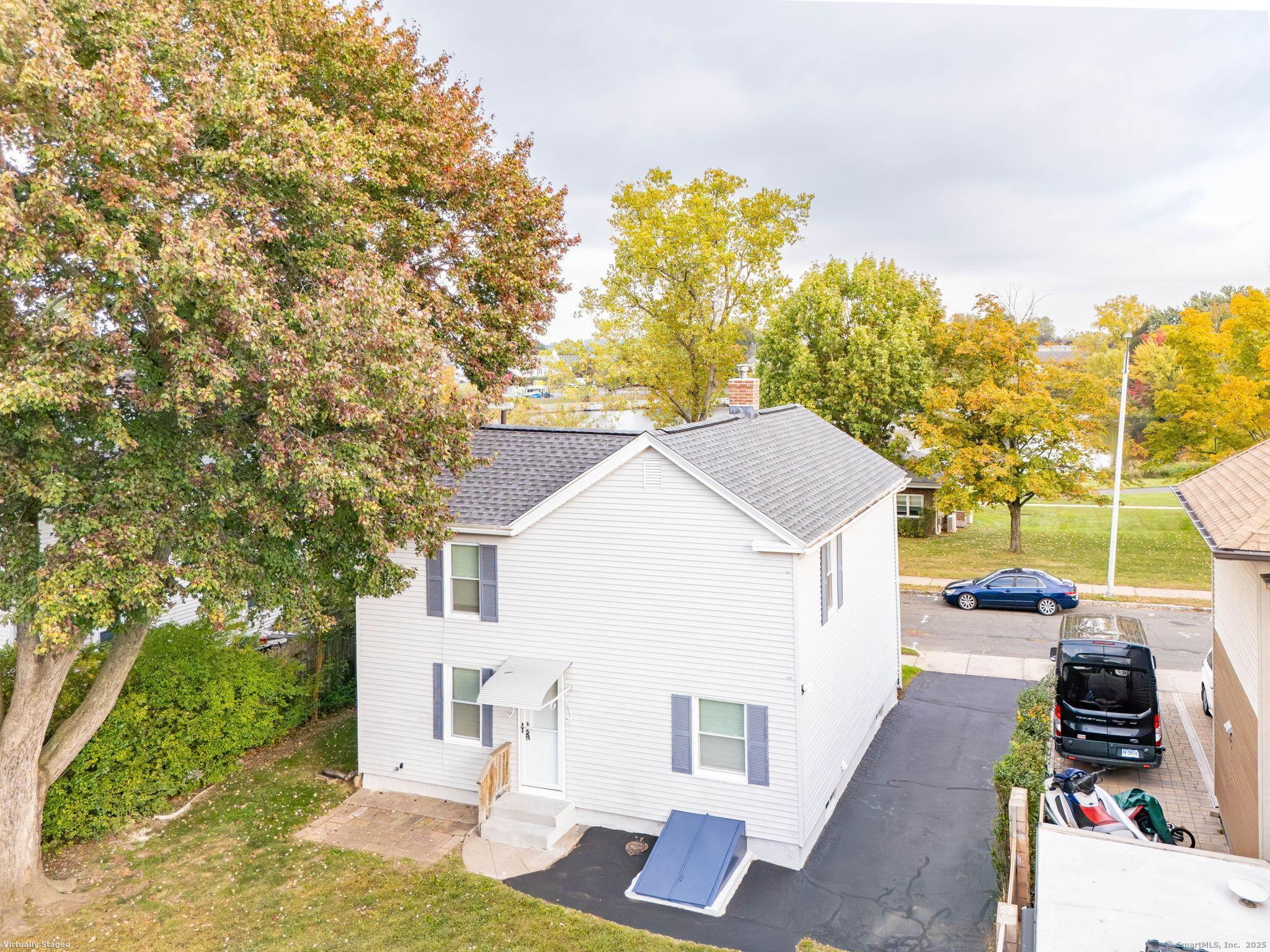 18 Central Street Enfield CT 06082