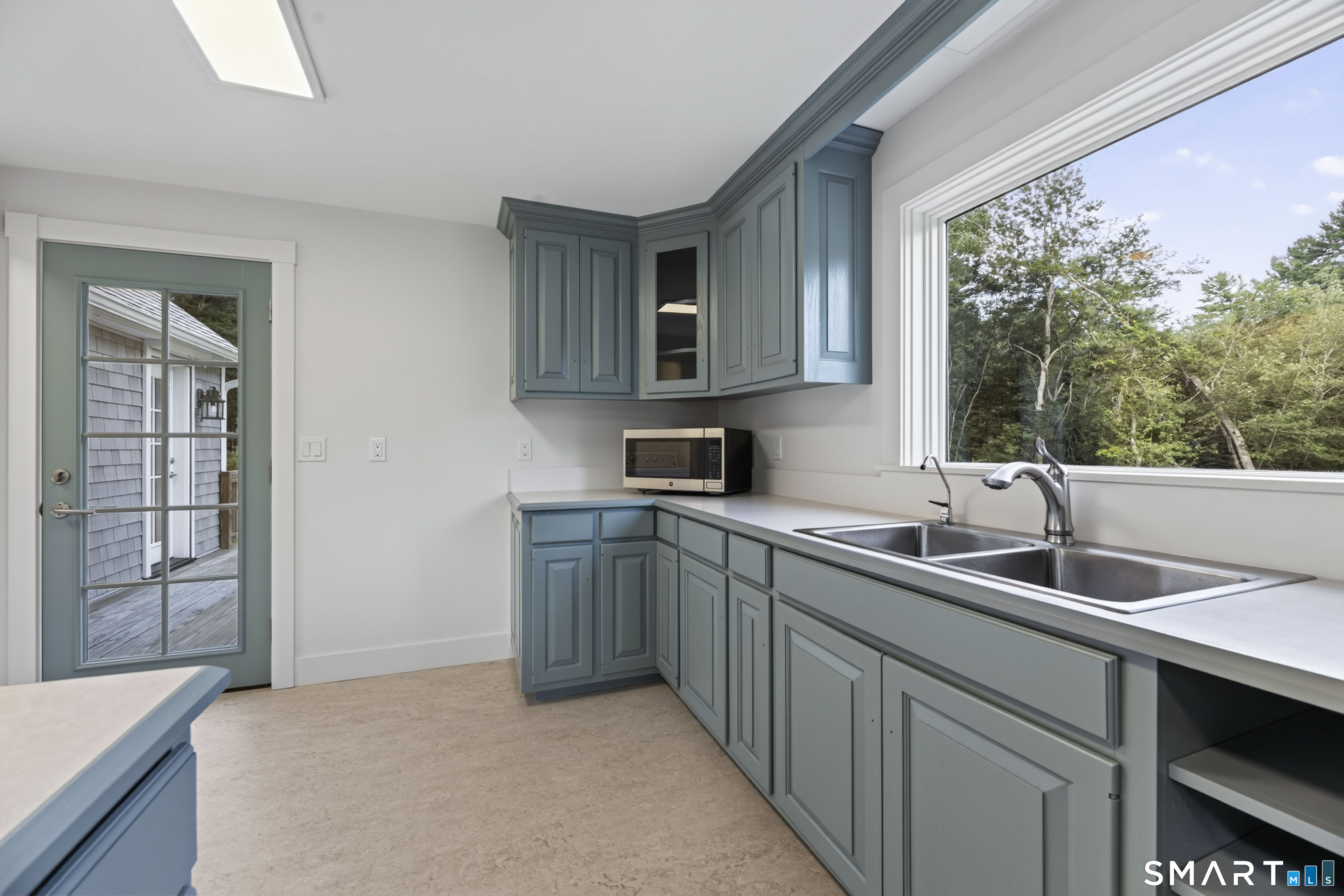 93 Sleepy Hollow Road North Stonington CT 06359