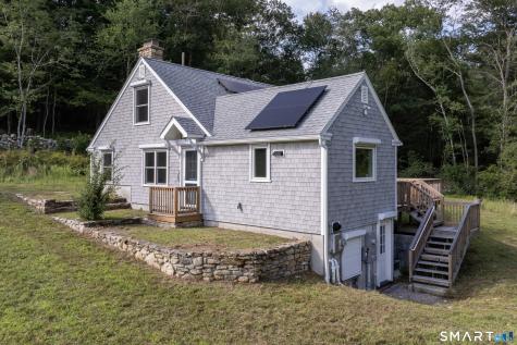 93 Sleepy Hollow Road North Stonington CT 06359