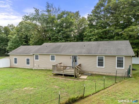 9 Sunnyside East Rd Extension Norwich CT 06360