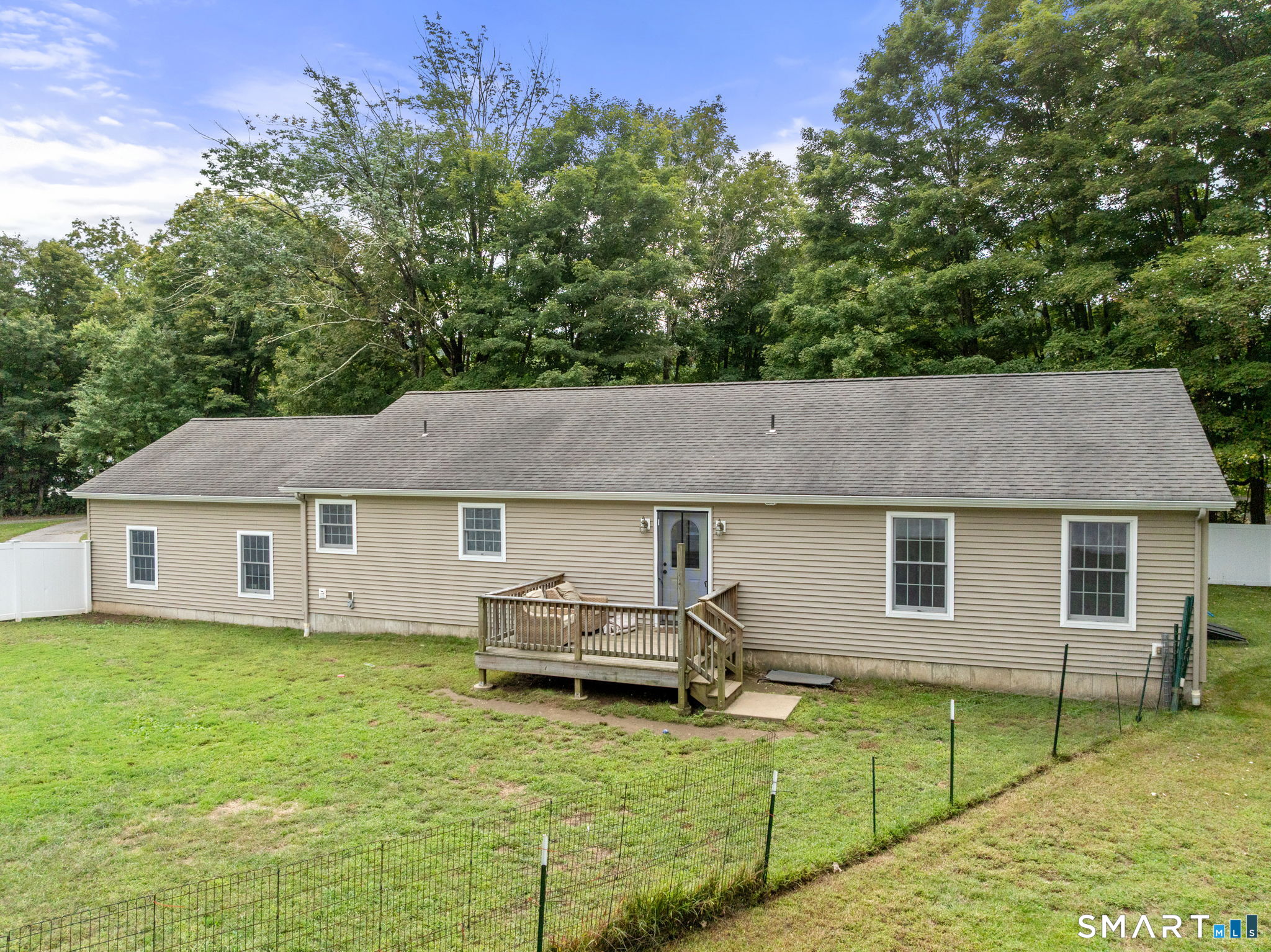 9 Sunnyside East Rd Extension Norwich CT 06360