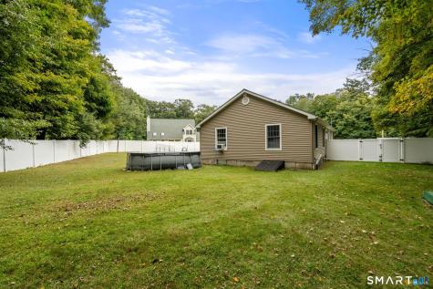 9 Sunnyside East Rd Extension Norwich CT 06360