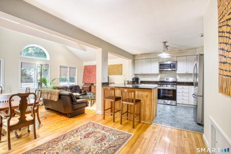 86 Sound Beach Ave Extension Greenwich CT 06878