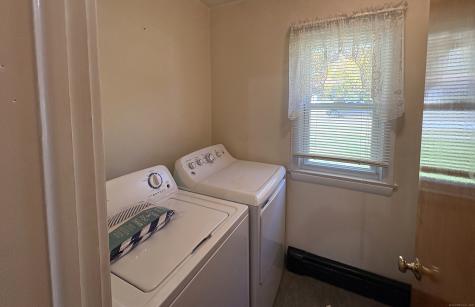 156 Flanders Road East Lyme CT 06357