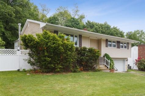 47 Linda Court Naugatuck CT 06770