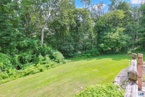 28 Heather Lane Coventry CT 06238