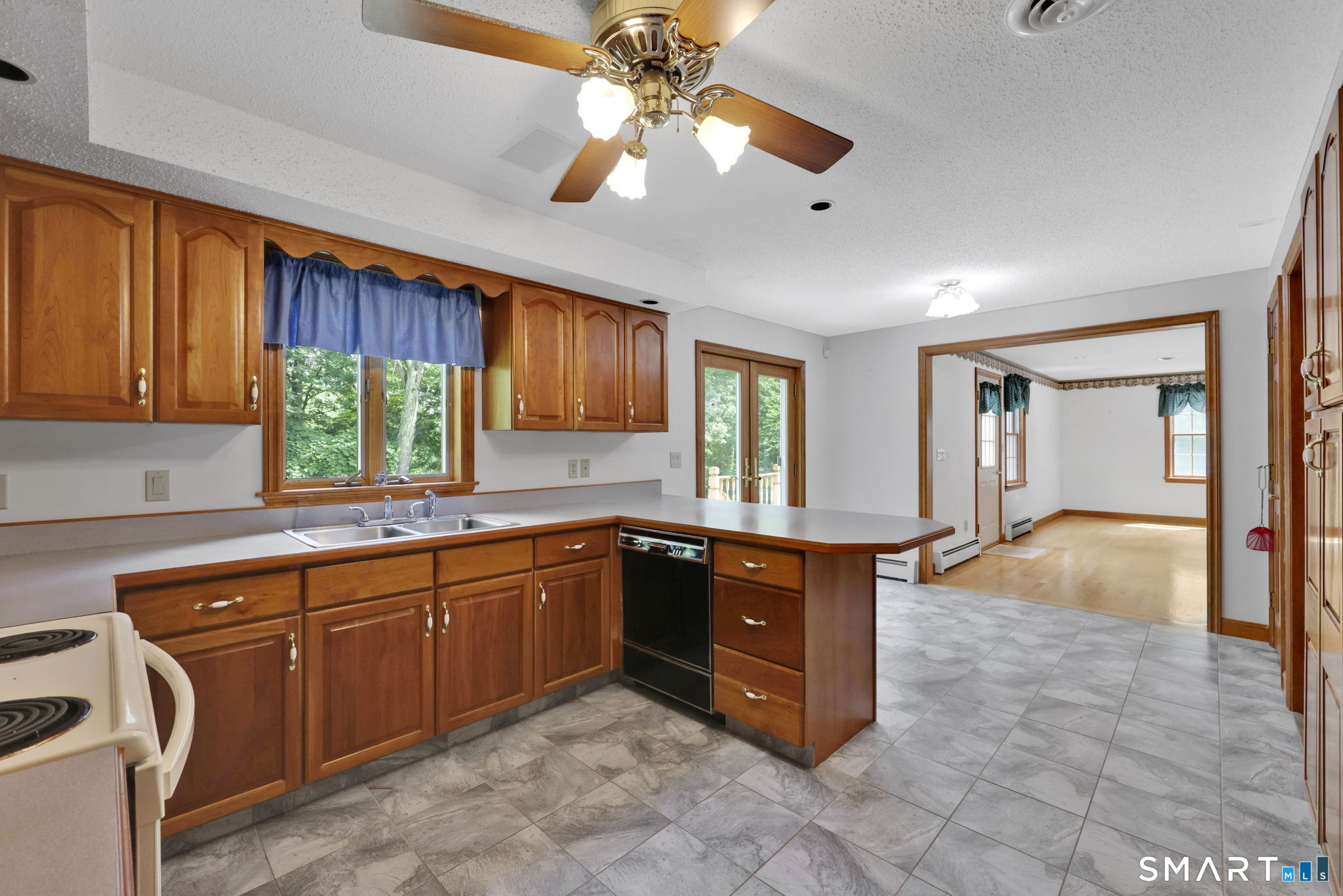 28 Heather Lane Coventry CT 06238