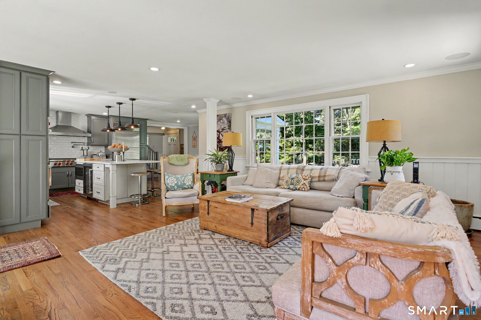1835 Cross Highway Fairfield CT 06824