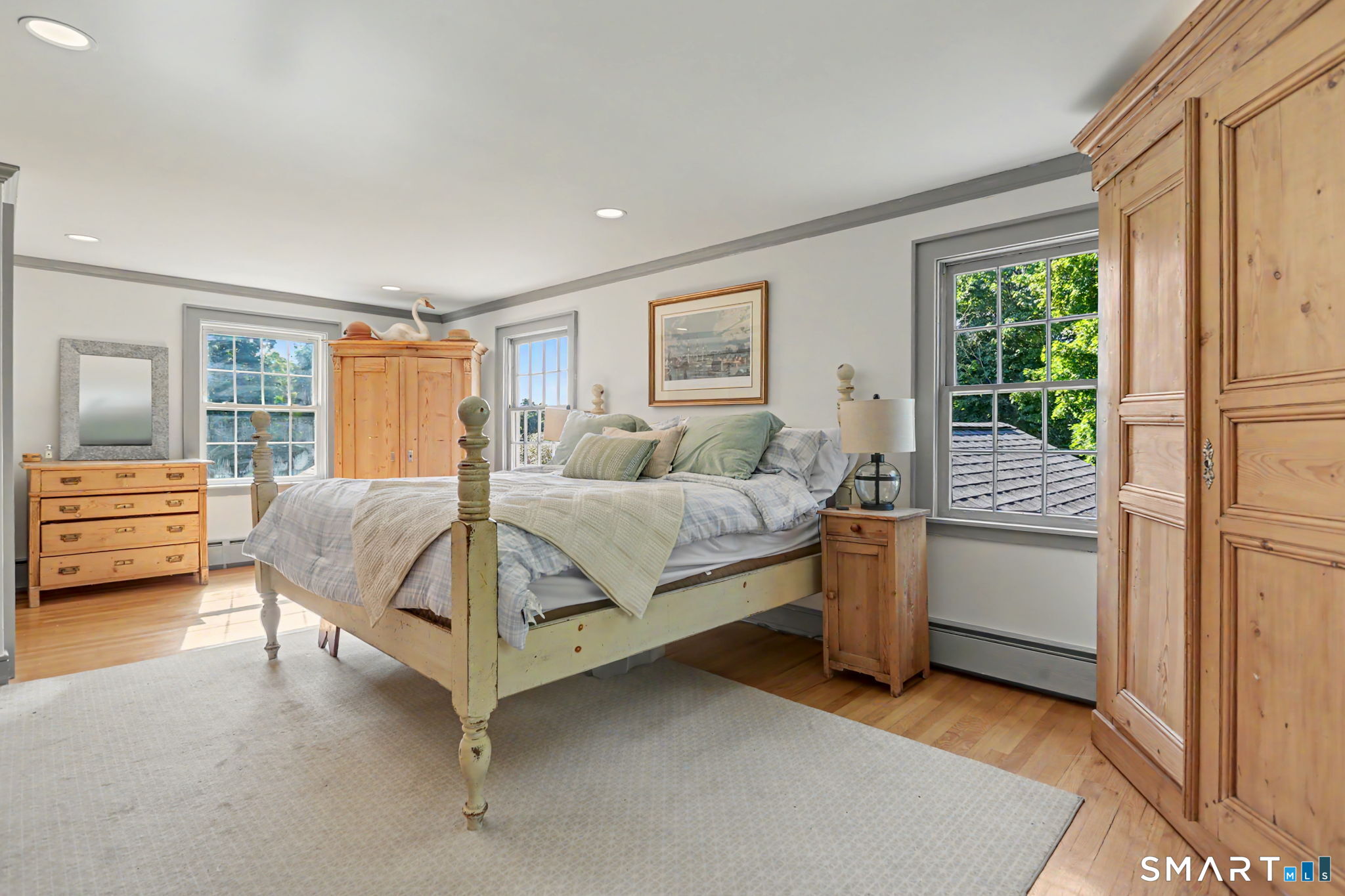1835 Cross Highway Fairfield CT 06824