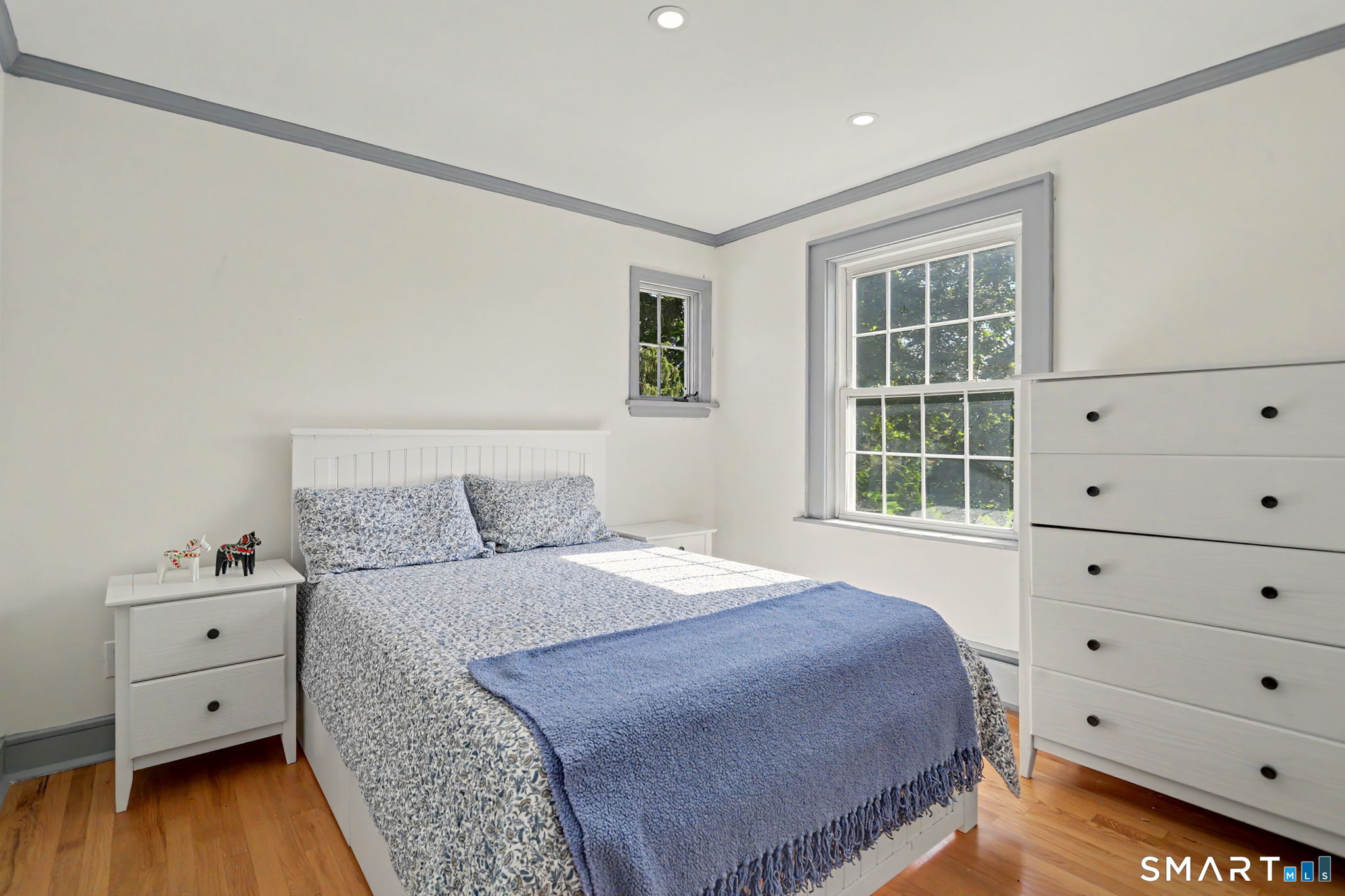 1835 Cross Highway Fairfield CT 06824