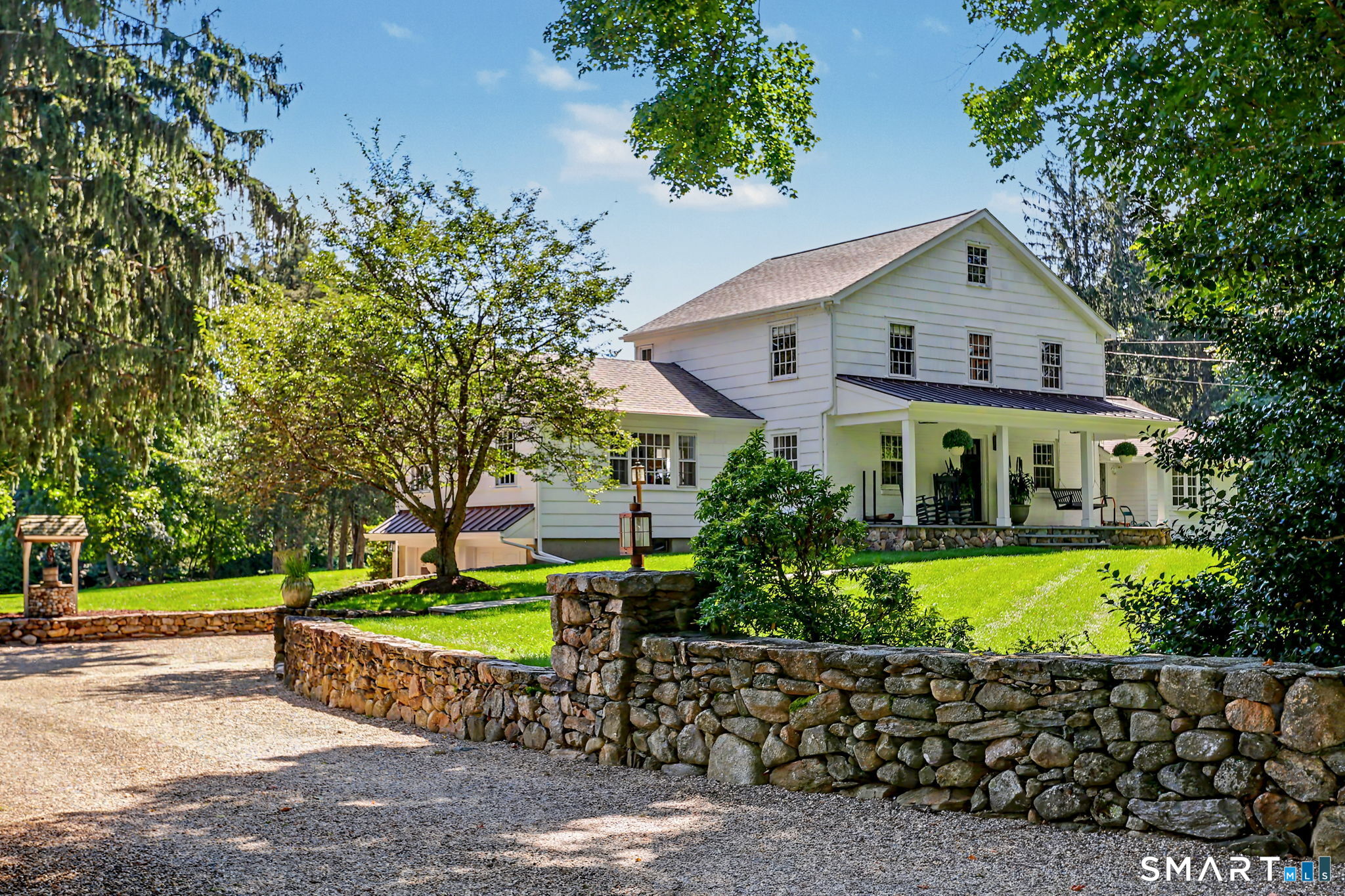 1835 Cross Highway Fairfield CT 06824