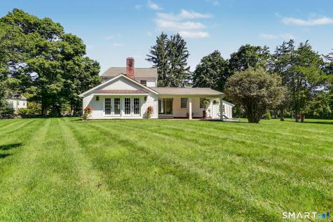 1835 Cross Highway Fairfield CT 06824