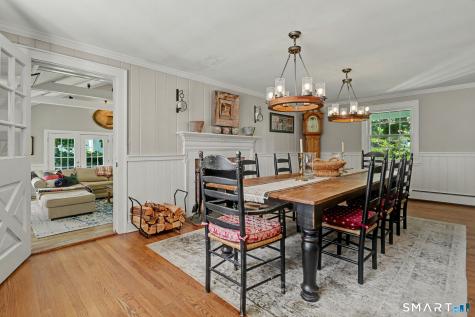 1835 Cross Highway Fairfield CT 06824