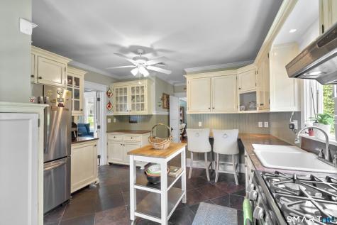 55 Clovelly Road Stamford CT 06902