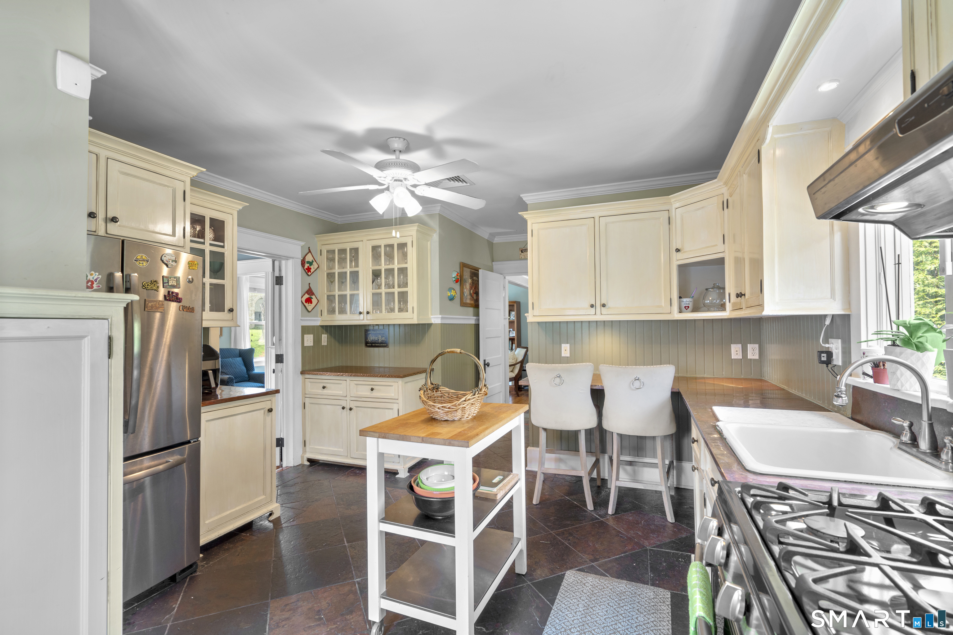55 Clovelly Road Stamford CT 06902