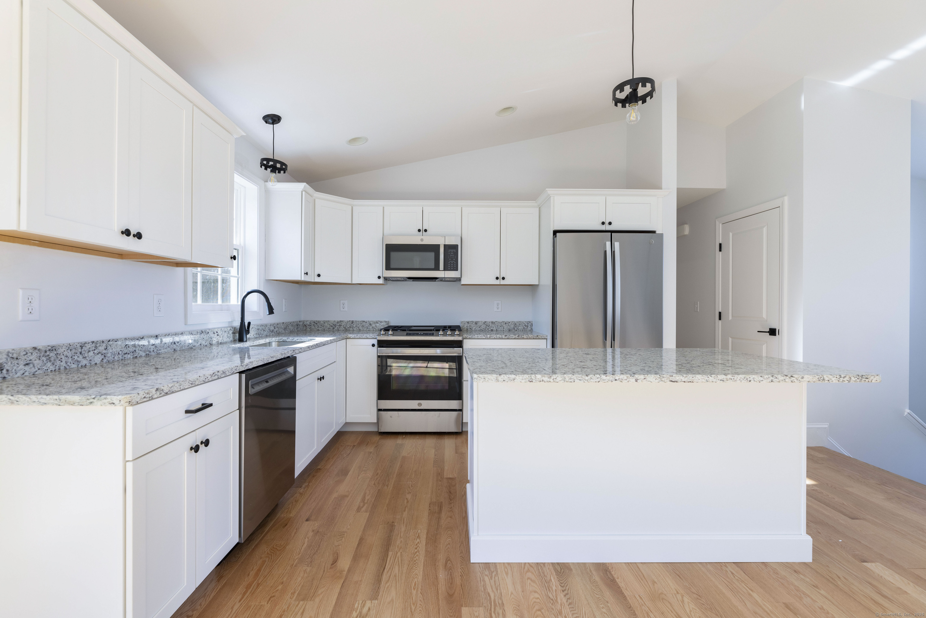 4 Johns Circle Sterling CT 06377