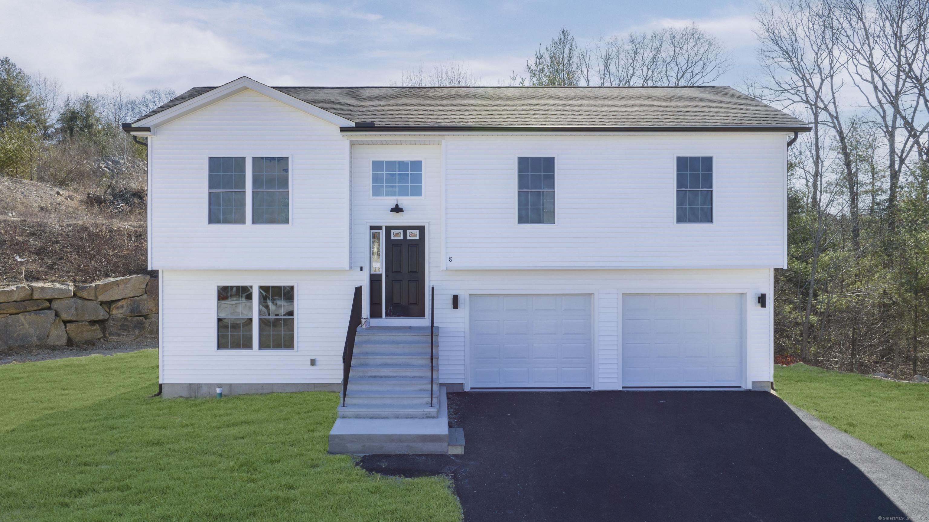 4 Johns Circle Sterling CT 06377