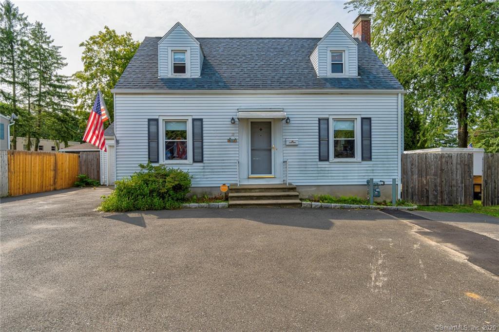 12 Raymond Street Waterbury CT 06706