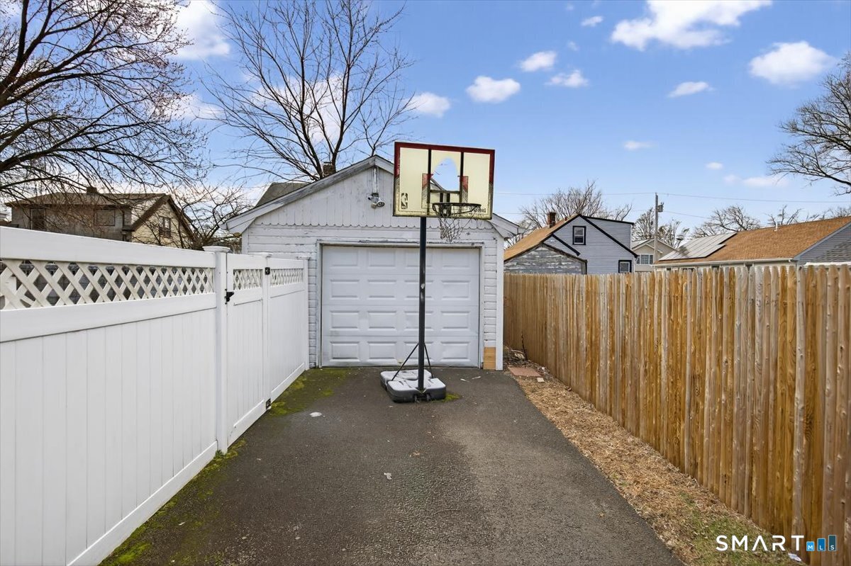 50 Judson Place Milford CT 06461
