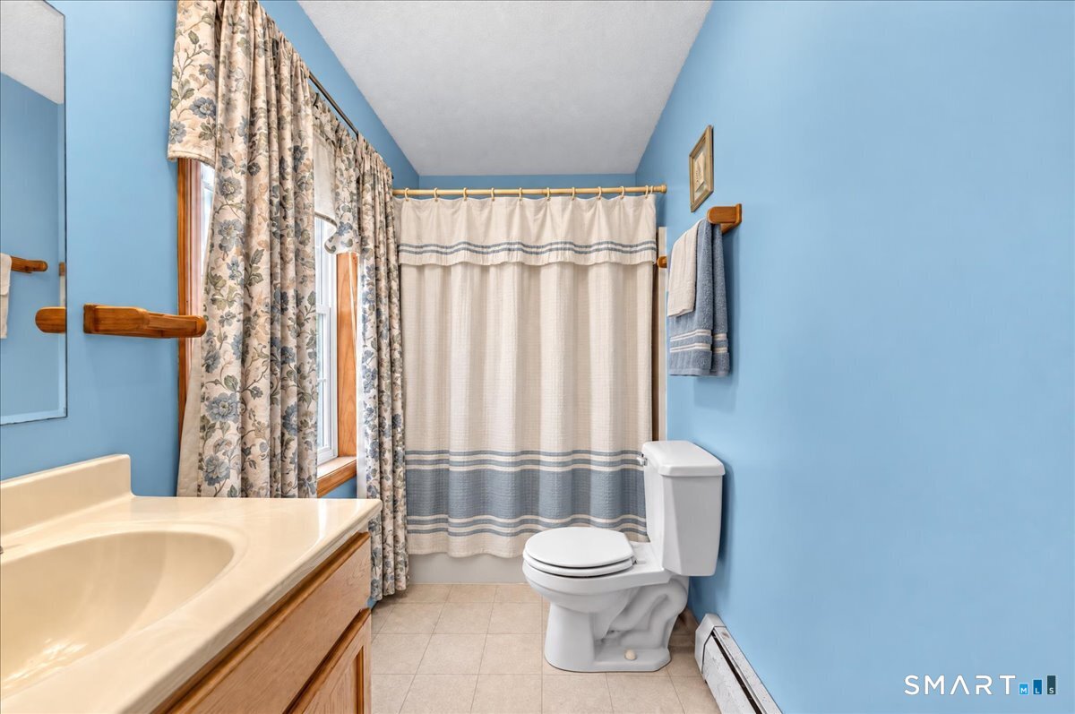 45 Wolf Den Drive Pomfret CT 06259