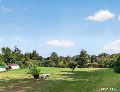 45 Wolf Den Drive Pomfret CT 06259