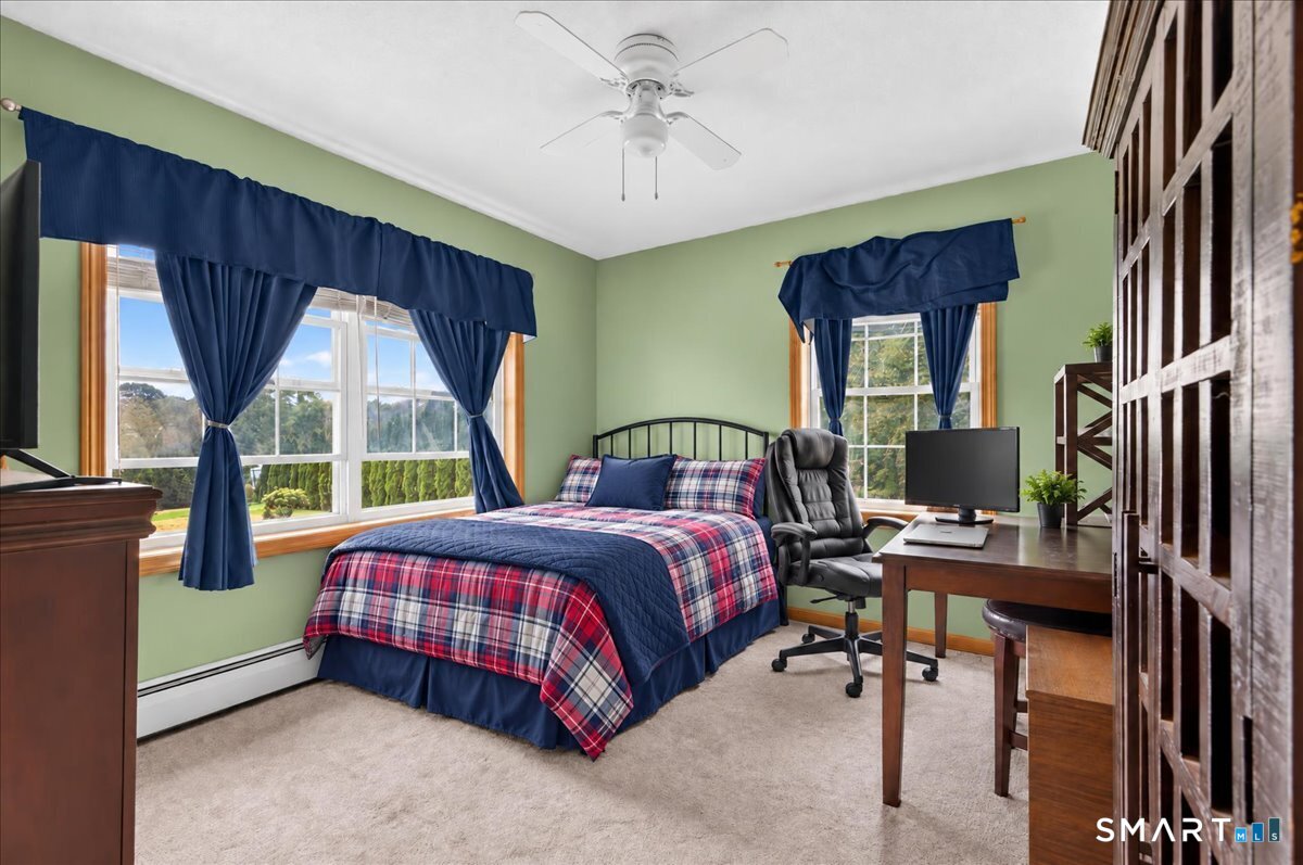 45 Wolf Den Drive Pomfret CT 06259