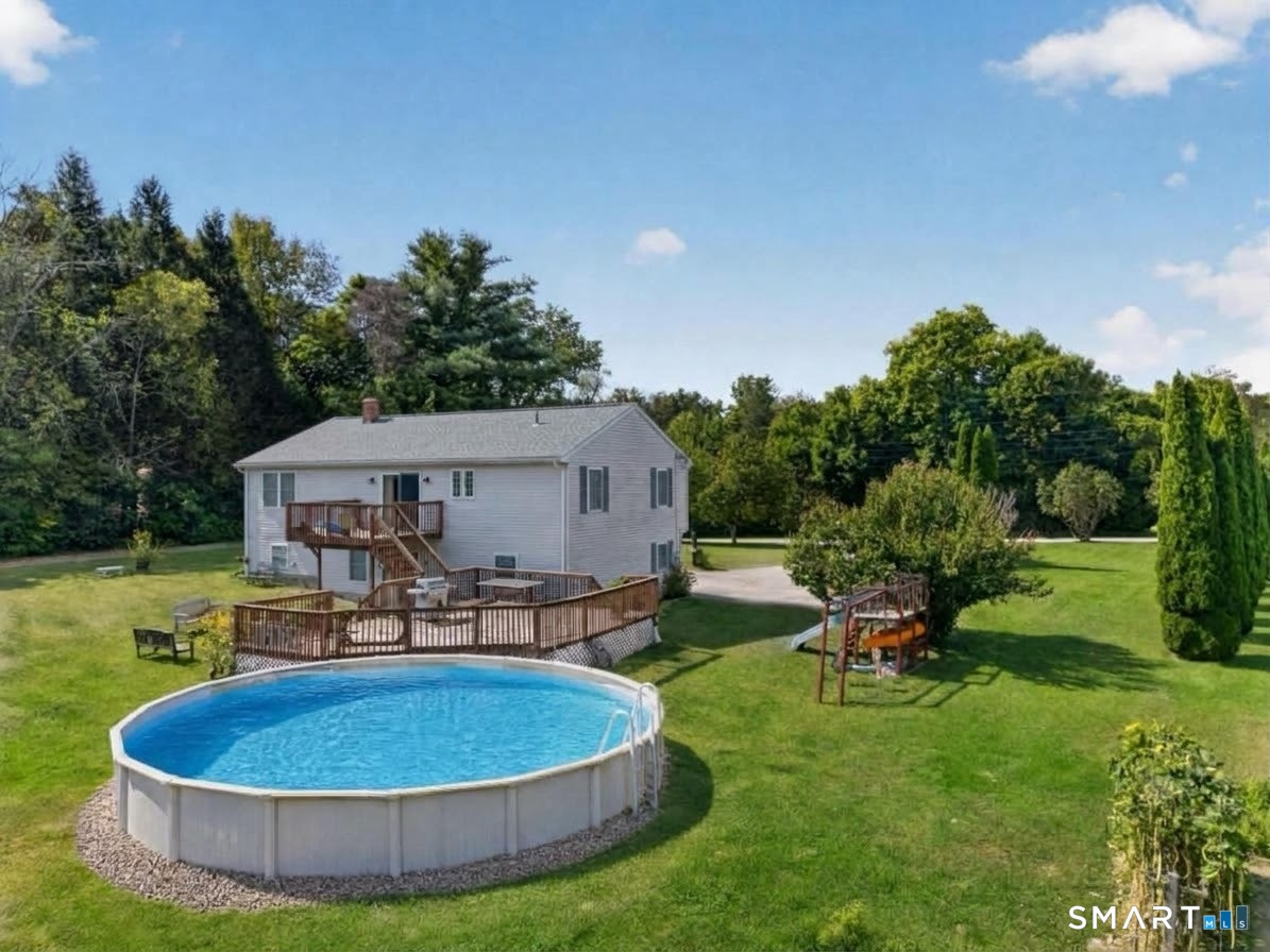 45 Wolf Den Drive Pomfret CT 06259