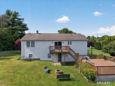 45 Wolf Den Drive Pomfret CT 06259