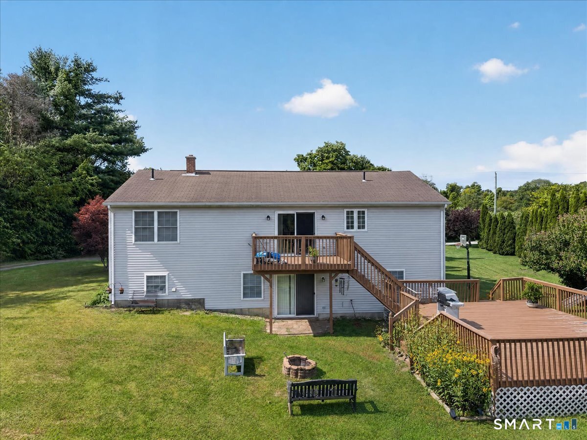 45 Wolf Den Drive Pomfret CT 06259