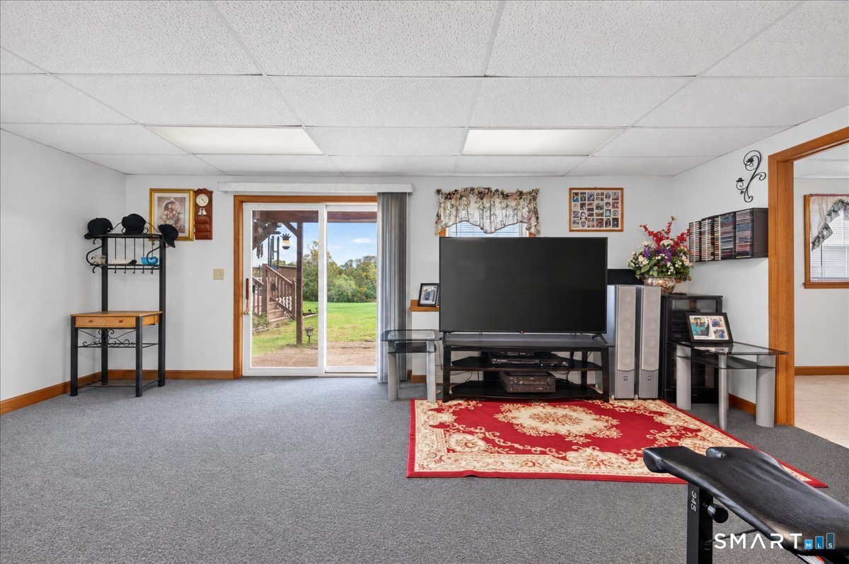 45 Wolf Den Drive Pomfret CT 06259