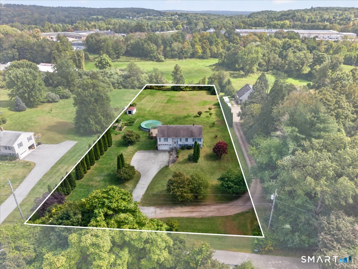 45 Wolf Den Drive Pomfret CT 06259