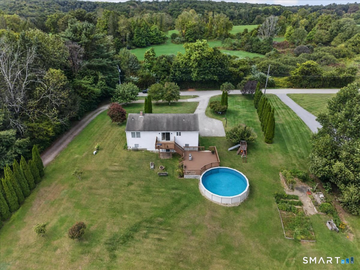 45 Wolf Den Drive Pomfret CT 06259