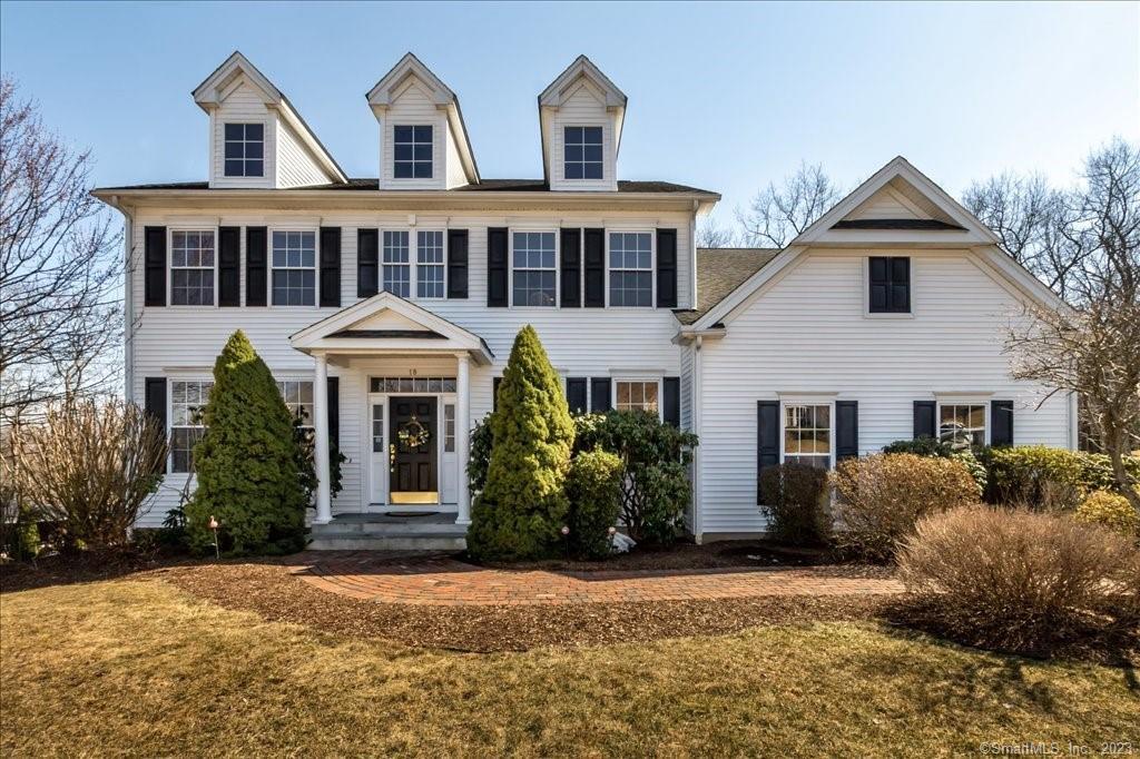 18 Ellsworth Lane Canton CT 06019