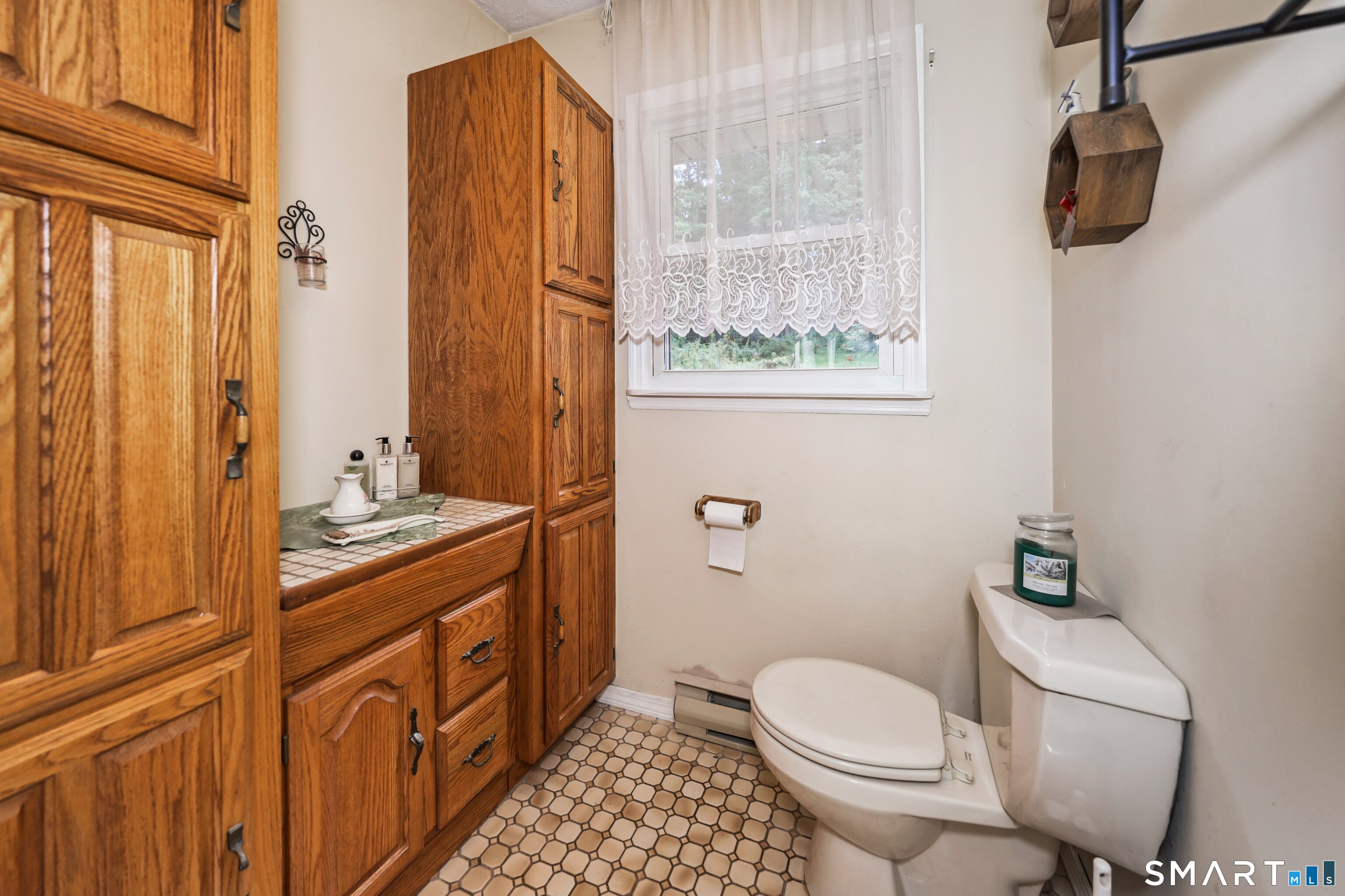 2780 Meriden Waterbury Tpke Turnpike Southington CT 06444