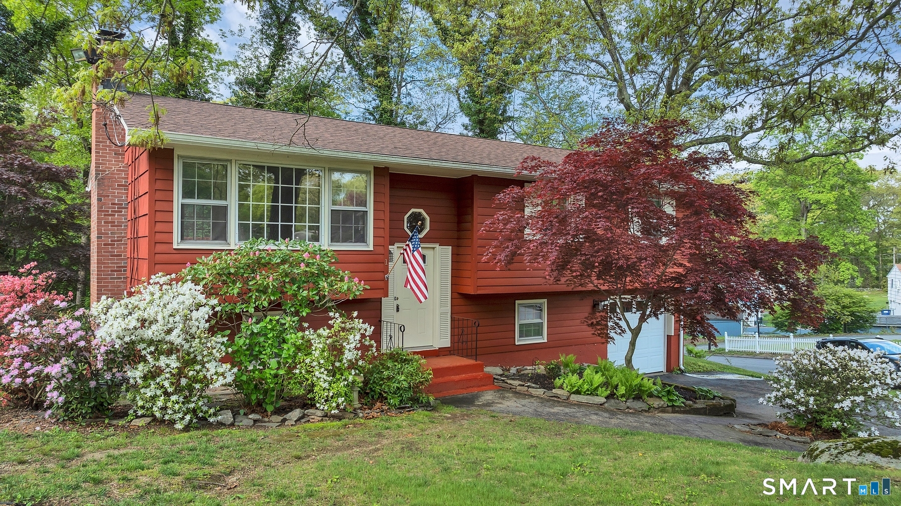 1 Holly Lane Ledyard CT 06335