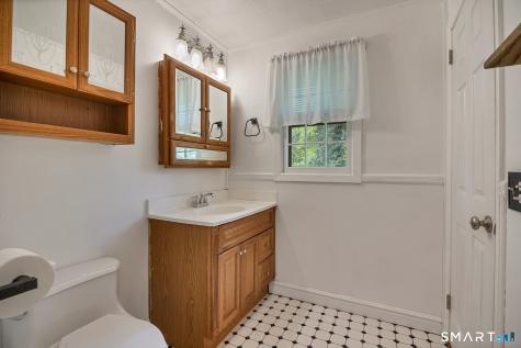 1 Holly Lane Ledyard CT 06335