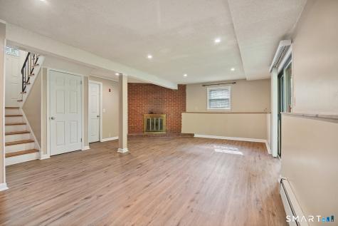 1 Holly Lane Ledyard CT 06335