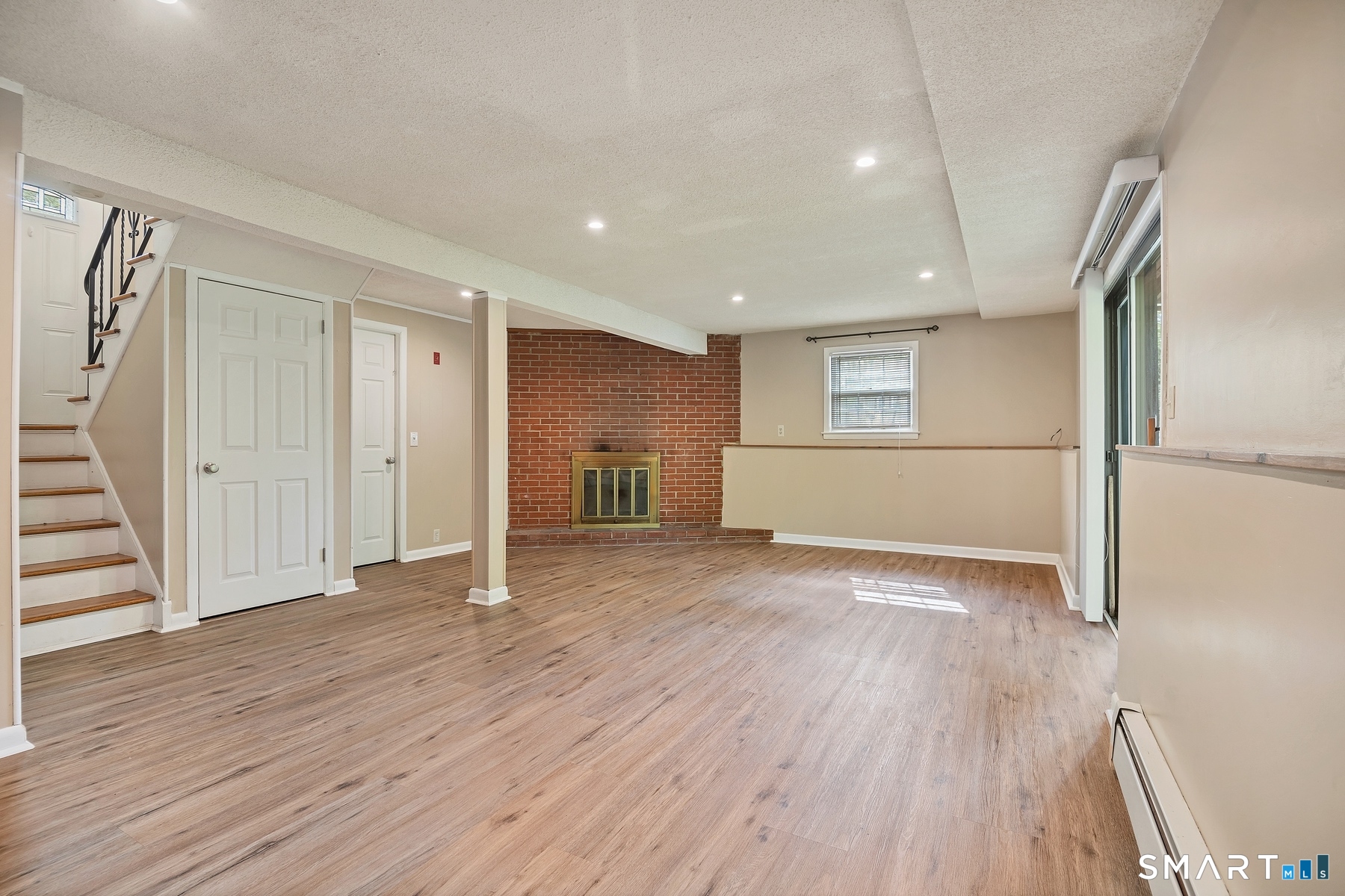 1 Holly Lane Ledyard CT 06335