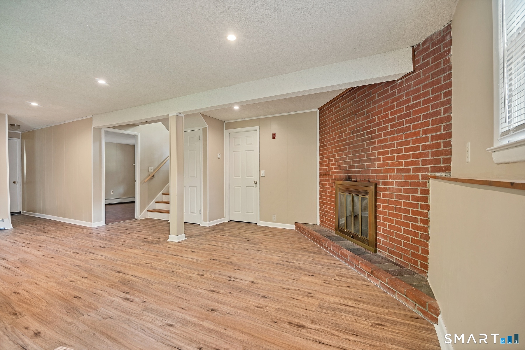 1 Holly Lane Ledyard CT 06335