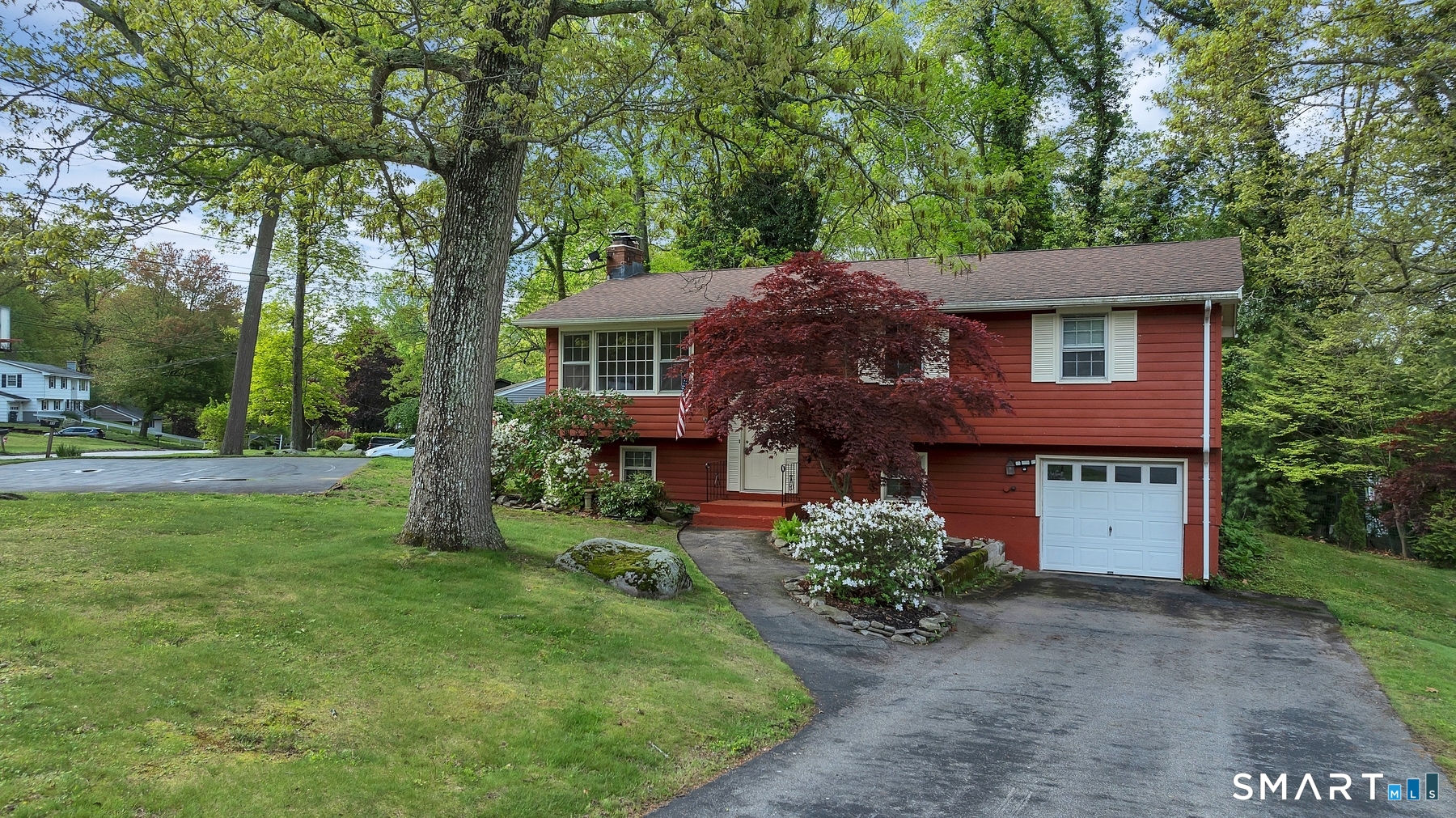 1 Holly Lane Ledyard CT 06335
