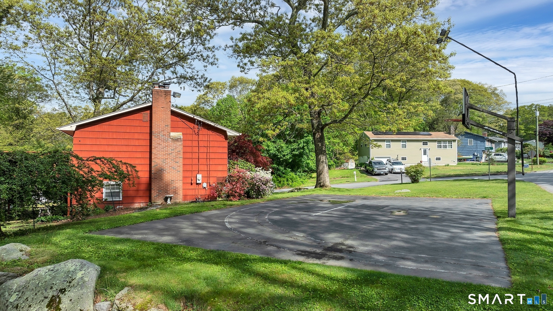 1 Holly Lane Ledyard CT 06335