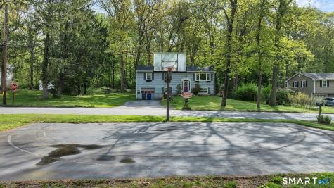 1 Holly Lane Ledyard CT 06335