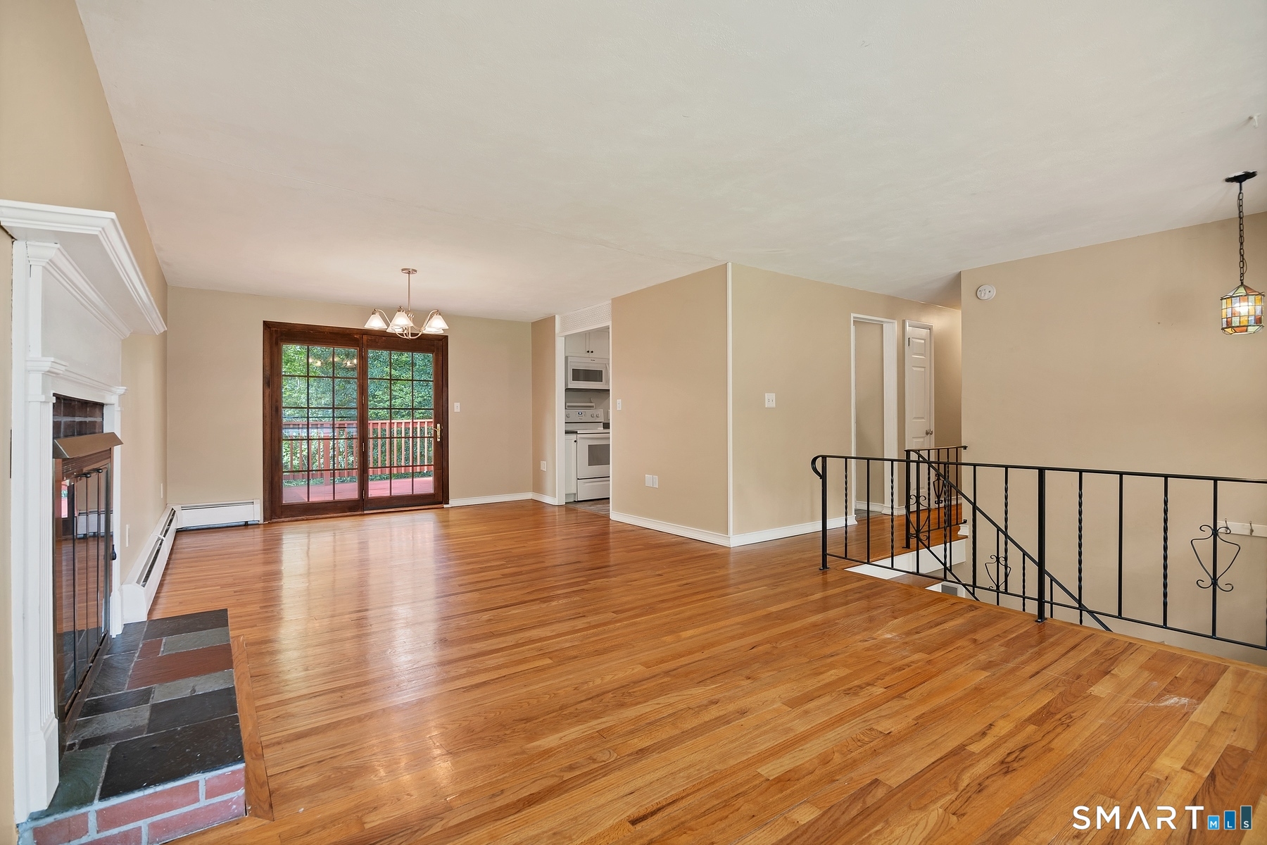 1 Holly Lane Ledyard CT 06335