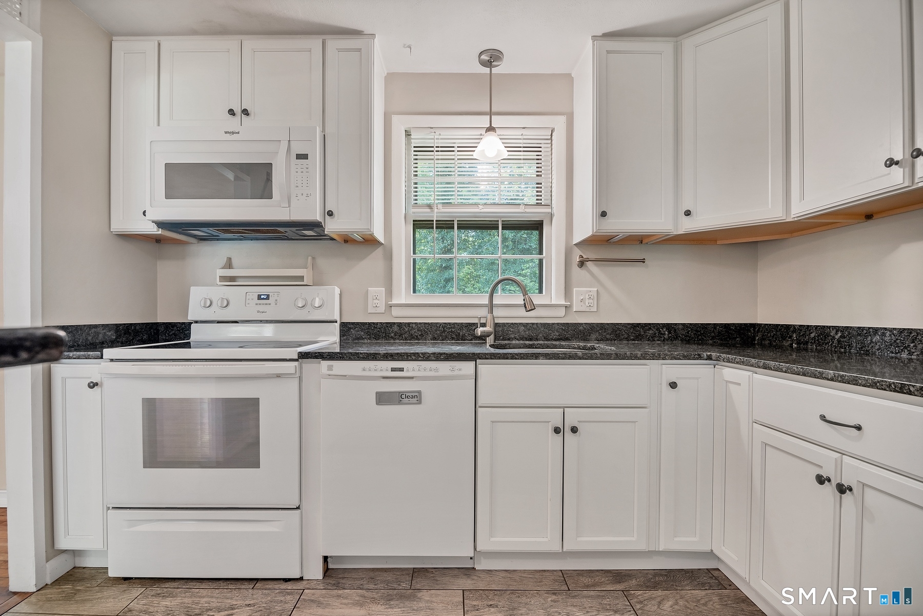 1 Holly Lane Ledyard CT 06335