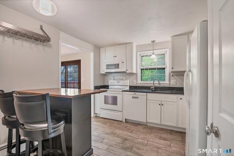 1 Holly Lane Ledyard CT 06335