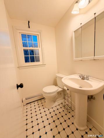 7 Old Colony Road North Stonington CT 06359