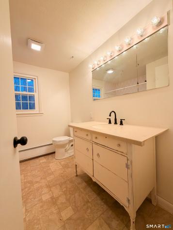 7 Old Colony Road North Stonington CT 06359