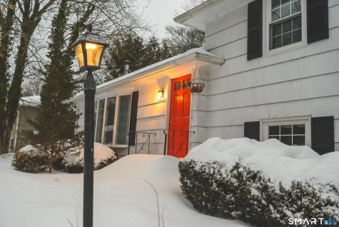 7 Old Colony Road North Stonington CT 06359