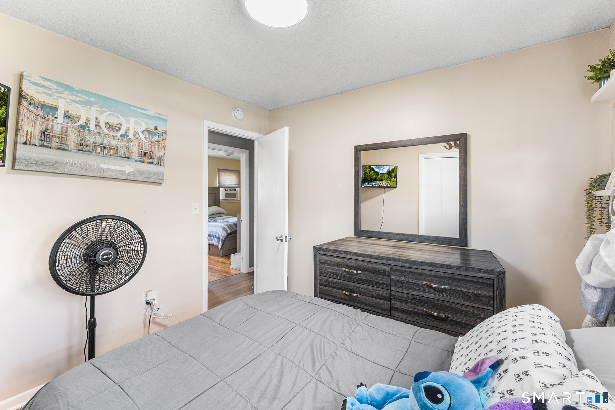 35 Wedgewood Drive Waterbury CT 06705